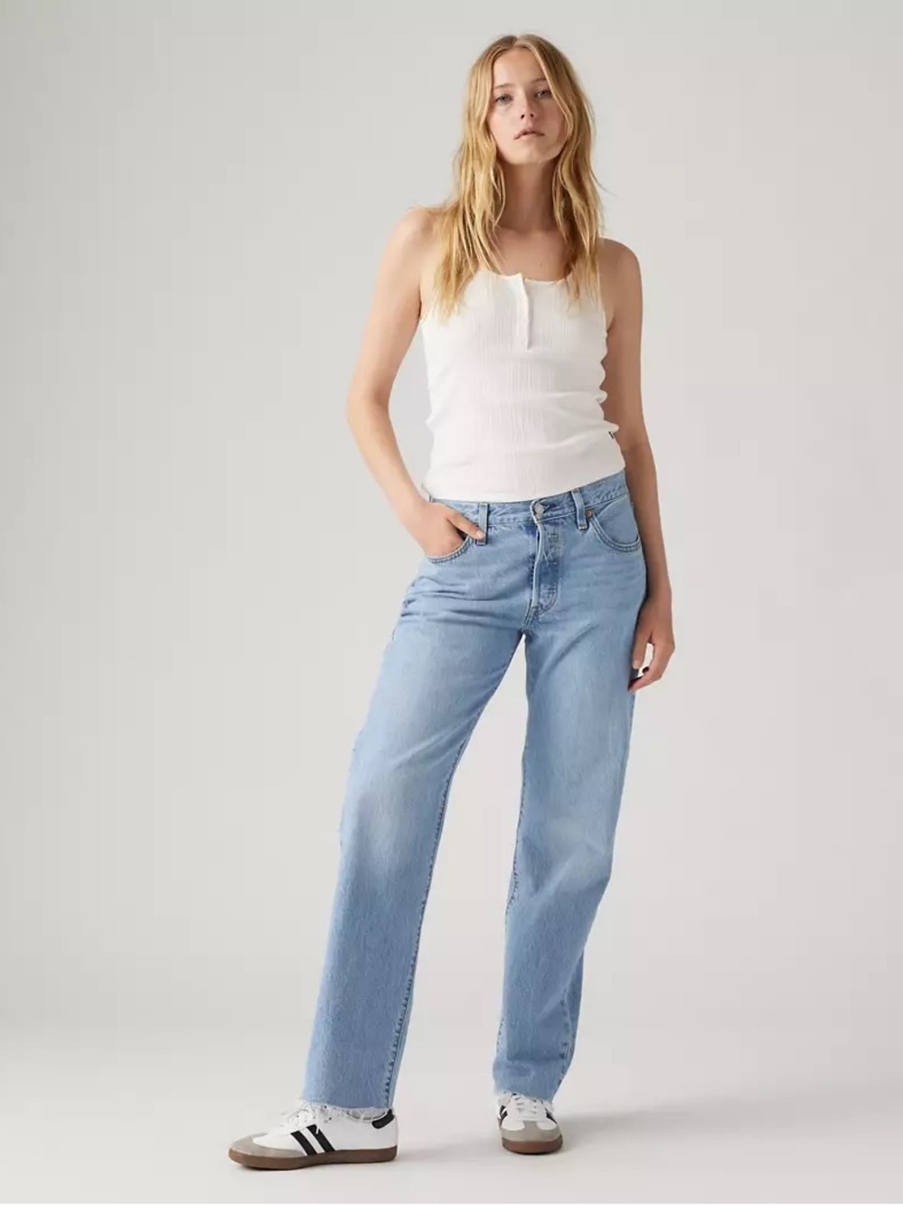 Levi's 501 lightweight 90’s Women's Light Blue Straight-Leg High-Rise Jeans - Picture 2 of 11
